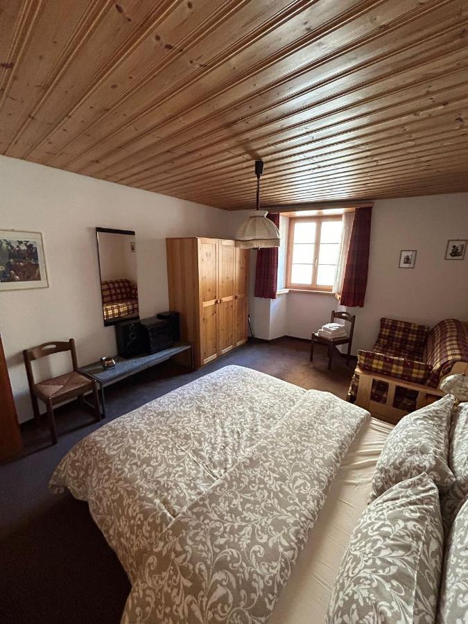 Casa Lalla Affittasi Nel Centro Di Poschiavo Exteriér fotografie